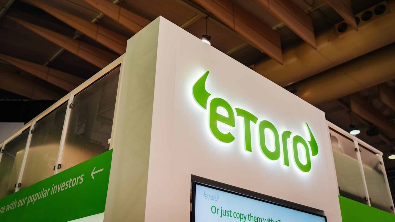 eToro