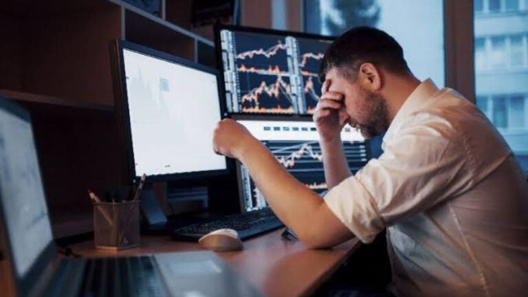 crypto trader market loss