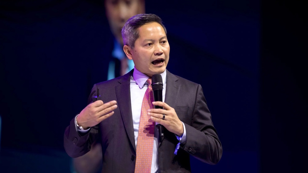 Strategy CEO Invests $1 Million in STRC Amid Stock Struggles